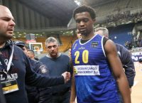 ΑΕΚ: Επεισόδιο μεταξύ Λαμπ και εξέδρας