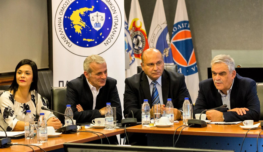 Τζανέτος Φιλιππάκος: Στην 3η Πανελλαδική Συνδιάσκεψη της Γραμματείας Γυναικών ΠΟΑΣΥ (vid)