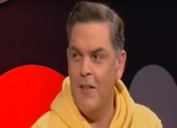 Ο Αντώνης Λουδάρος στο www.pagenews.gr: Η σκηνοθεσία είναι σαν ένα κρυφό γκομενικό παιχνίδι