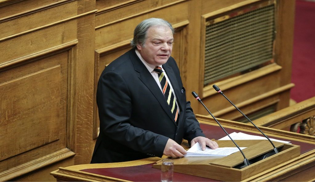 Παραλήρημα Κατσίκη στη Βουλή: Σύγκρινε την ομοφυλοφιλία με την παιδοφιλία
