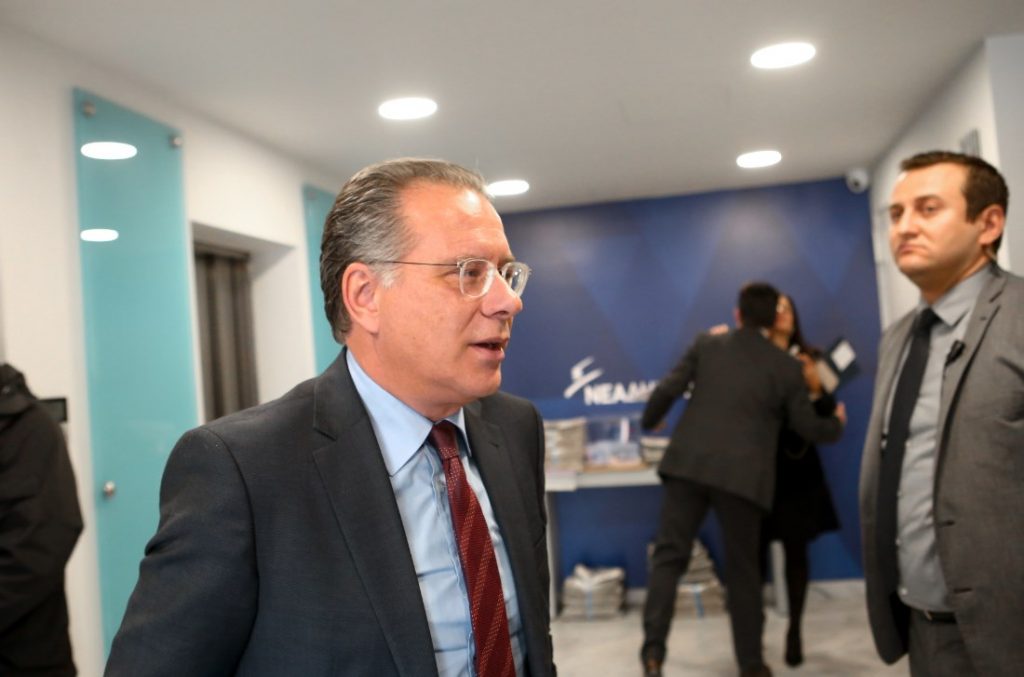 Κουμουτσάκος: Τα Σκόπια μπορεί να επιστρέψουν με νέα αιτήματα τώρα