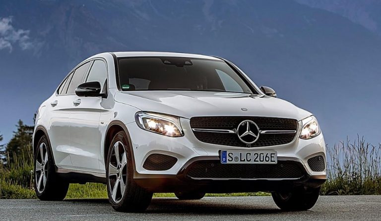 Mercedes-Benz GLC 250 d Coupe: Αθλητικό SUV με πολυτελή καταγωγή