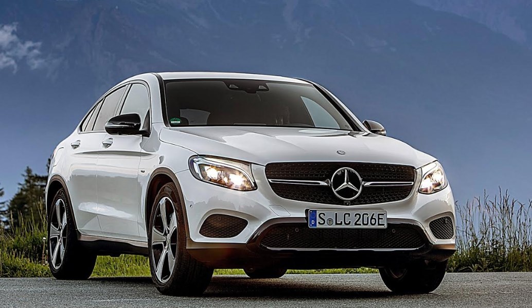Mercedes-Benz GLC 250 d Coupe: Αθλητικό SUV με πολυτελή καταγωγή