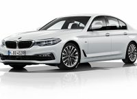 Νέα BMW 5: Business Class και στο παρκάρισμα