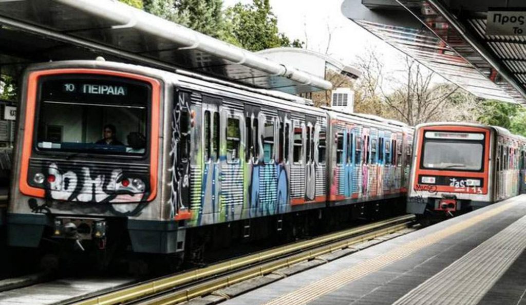 Αναστάτωση στον ΗΣΑΠ – Κατάληψη στο τμήμα Φάληρο-Πειραιάς