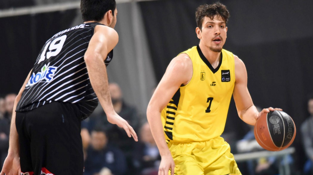 Φλιώνης: ”Να φανούμε ανταγωνιστικοί στο ΟΑΚΑ”