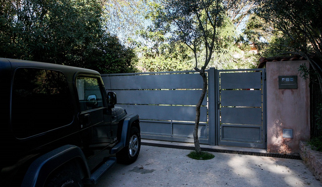 Κηφισιά: Σε κρίσιμη κατάσταση ο επιχειρηματίας που πυροβολήθηκε από ληστές