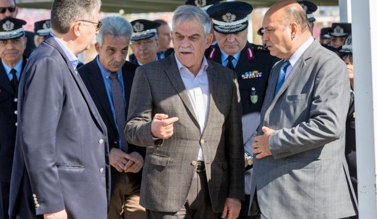 Τζανέτος Φιλιππάκος: Παρών στην τελετή παραλαβής 22 νέων υπηρεσιακών λεωφορείων από την ΕΛΑΣ