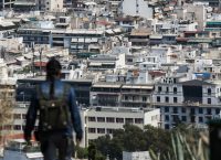 Εφορία: Ξεκινούν οι e-πλειστηριασμοί με ακίνητο του Λάκη Γαβαλά