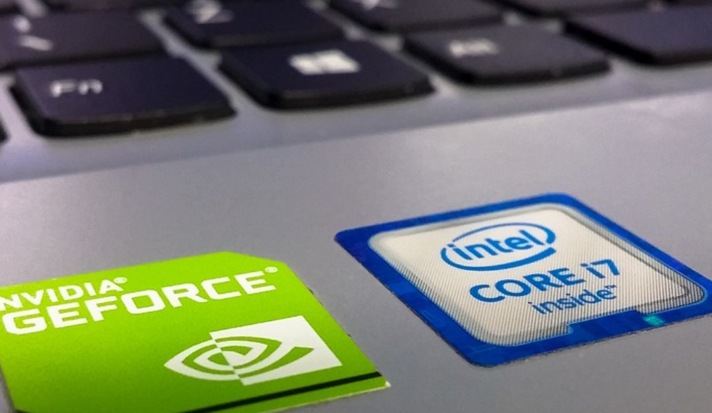 Intel: Παρουσιάζει τον πιο ισχυρό επεξεργαστή της για laptops