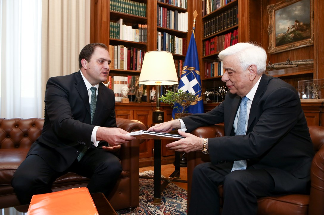 “Πασχαλινό” μήνυμα Παυλόπουλου στους δανειστές για το χρέος