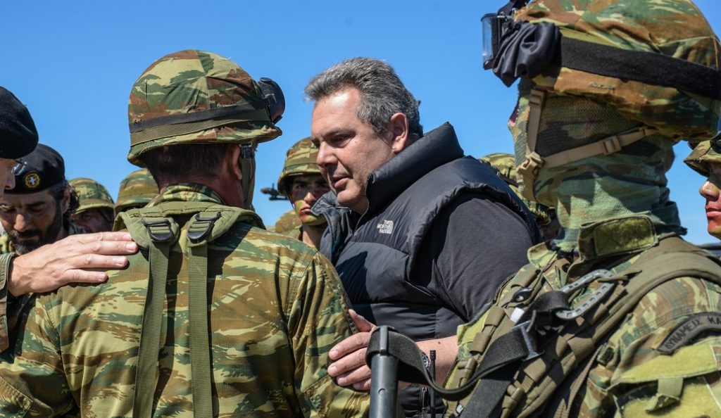 Πάνος Καμμένος: Αποζημίωση για τους Έλληνες στρατιωτικούς