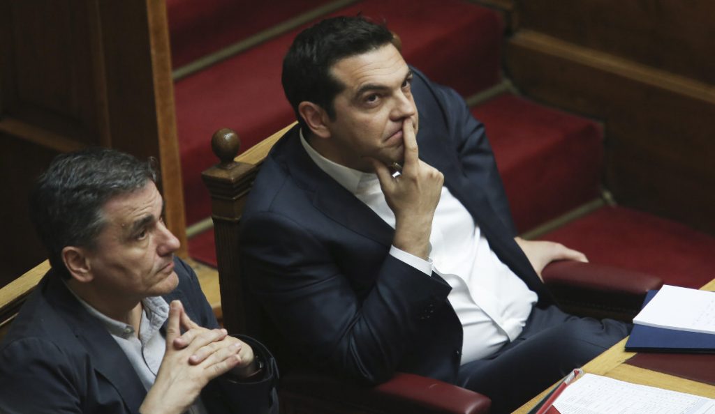 Ανασχηματισμός: Δεν θα γίνει αυτήν την εβδομάδα – Ποιοι μένουν στις “καρέκλες” τους