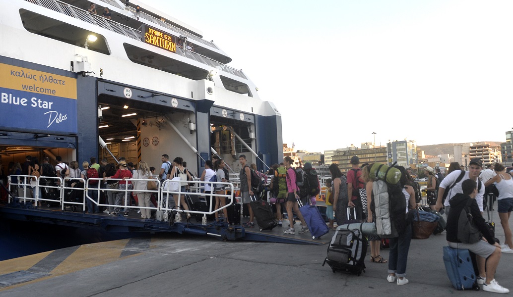 Η μεγάλη φυγή: Αύξηση των εκδρομέων φέτος για το Πάσχα