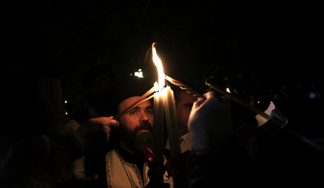 Στα Ιεροσόλυμα το Μεγάλο Σάββατο η ελληνική αντιπροσωπεία για το Άγιο Φως