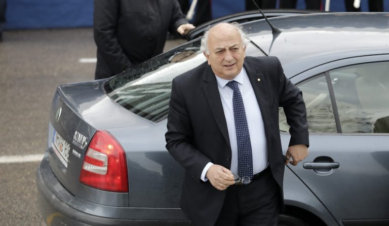 Στα Ιεροσόλυμα για το Άγιο Φως ο Αμανατίδης