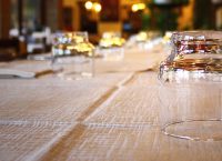 Ritz Paris: Πουλά την επίπλωσή του