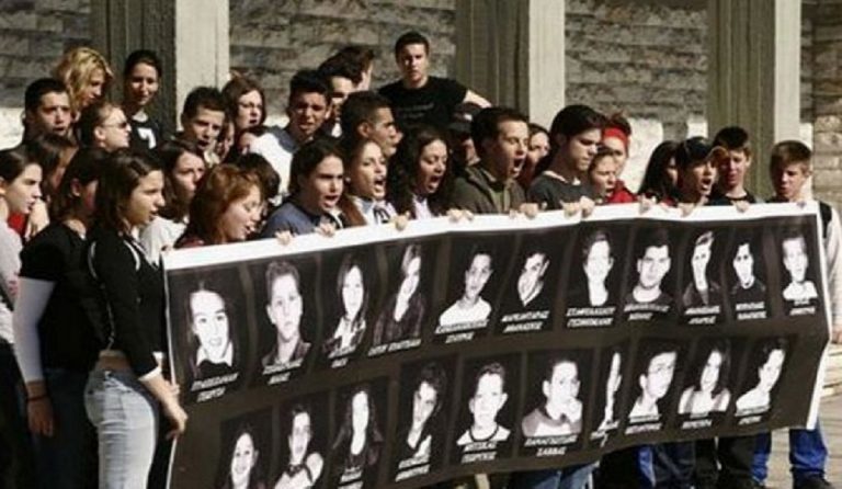 Σαν σήμερα: 15 χρόνια από την τραγωδία στα Τέμπη (pics&vid)