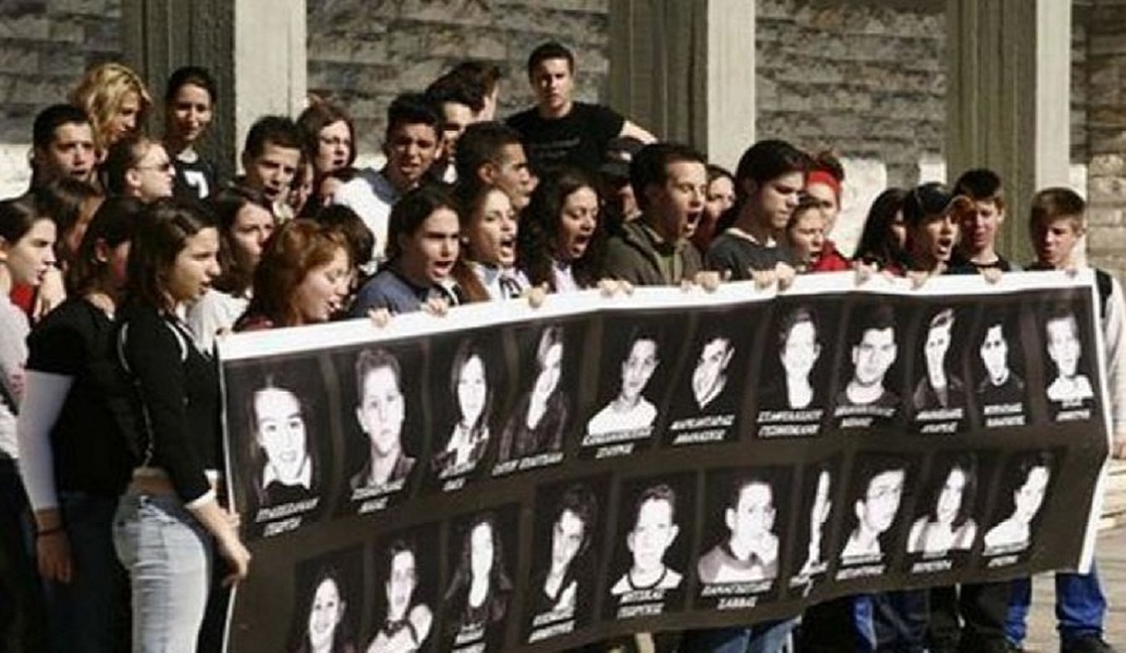 Σαν σήμερα: 15 χρόνια από την τραγωδία στα Τέμπη (pics&vid)