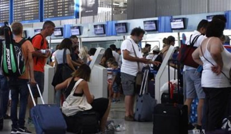 Αυξήθηκε το πλεόνασμα ταξιδιωτικού ισοζυγίου το 2017