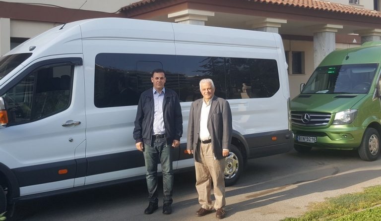 Περιφέρεια Αττικής: Δωρεάν η μεταφορά στο Σικιαρίδειο Ίδρυμα μαθητών και μαθητριών ΑμεΑ