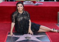 Η Εύα Λονγκόρια απέκτησε το δικό της αστέρι στη Λεωφόρο της Δόξας