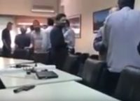 Κατάληψη στα κεντρικά γραφεία της ΔΕΗ στη Χαλκοκονδύλη (vid)
