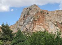 Ανείπωτος πόνος στο Κερατσίνι για τον θάνατο του 16χρονου