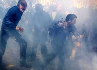 Αρμενία: Για δέκατη μέρα συνεχίζονται οι διαδηλώσεις – Συνελήφθη ο ηγέτης της αντιπολίτευσης