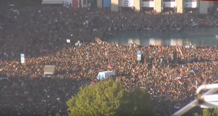 Αρμενία: 1η Μαϊου η εκλογή του νέου πρωθυπουργού από το κοινοβούλιο