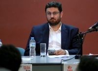 Το σχόλιο του Κώστα Ζαχαριάδη για την επίσκεψη Γιούνκερ