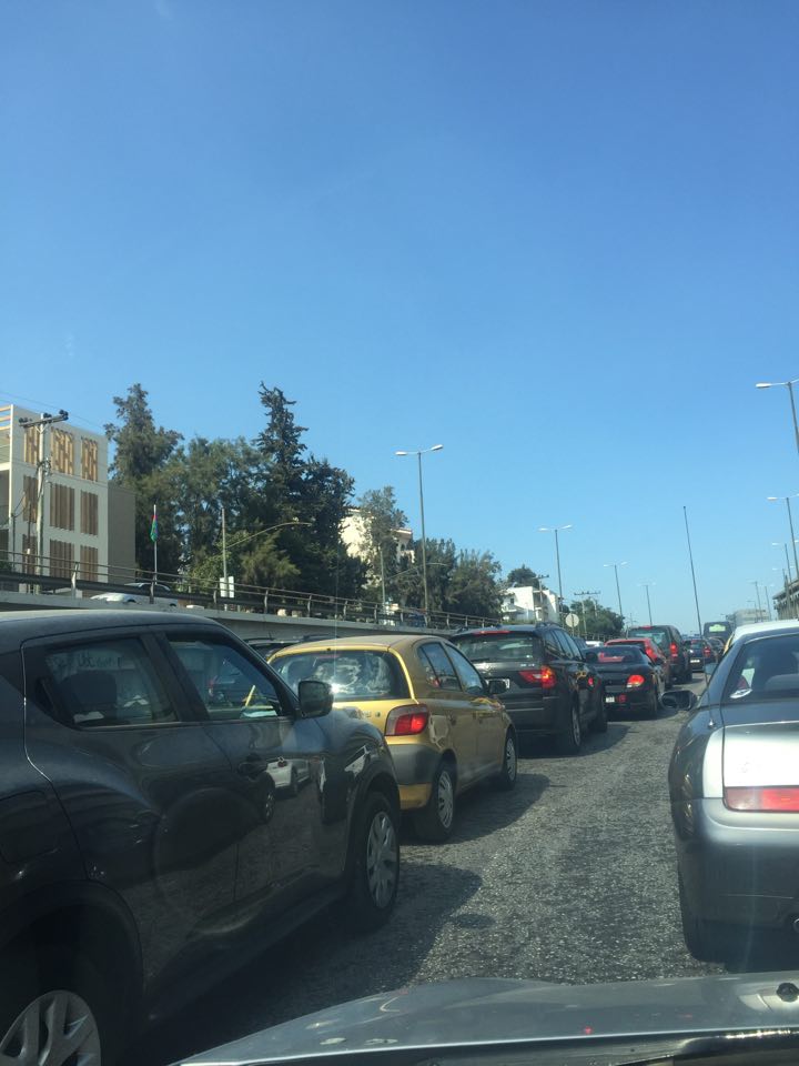 Απίστευτο μποτιλιάρισμα στην Κηφισίας – Eκνευρισμός και ταλαιπωρία για τους οδηγούς (pics)