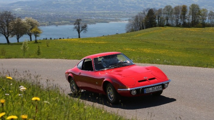 Η Opel γιορτάζει τα 50ά γενέθλια του θρυλικού GT