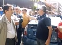 Χαλκίδα: Ένταση με βουλευτή του ΣΥΡΙΖΑ – ”Φύγε, ψήφισες για να μην κάνουμε απεργίες” (vid)