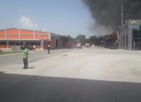 Φωτιά σε εργοστάσιο στην Ξάνθη – Εκκενώνονται οικισμοί