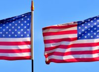 ΗΠΑ: Πρόσθετοι δασμοί 25% σε κινεζικά εισαγόμενα προϊόντα