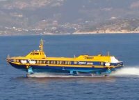 Σπέτσες: Μηχανική βλάβη παρουσίασε το Flying Dolphin XVI