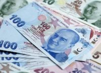 Τουρκία: Η κατρακύλα της λίρας εγείρει νέο εξωτερικό κίνδυνο για τη γερμανική οικονομία