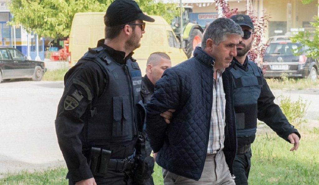 Συγγενείς, δημοσιογράφοι και ο Δήμαρχος περίμεναν τον Τούρκο που απελάθηκε στα σύνορα