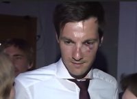 Γερμανία: Γρονθοκόπησαν δήμαρχο την ώρα που πανηγύριζε τη νίκη του (vid)