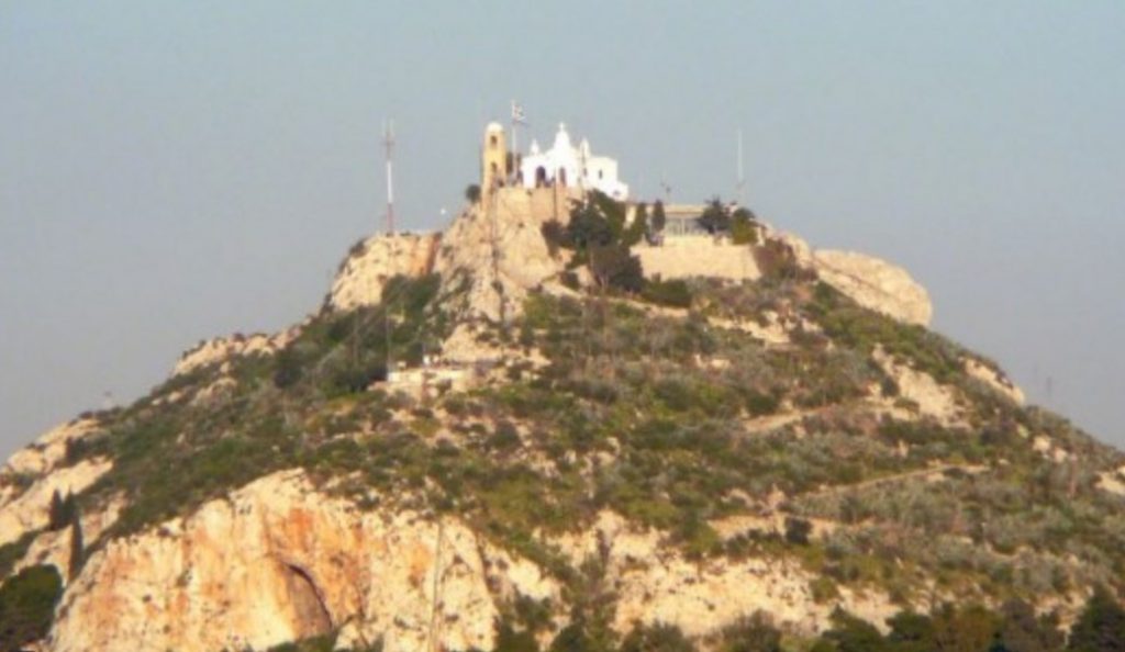 Άνδρας έπεσε από τον Λυκαβηττό