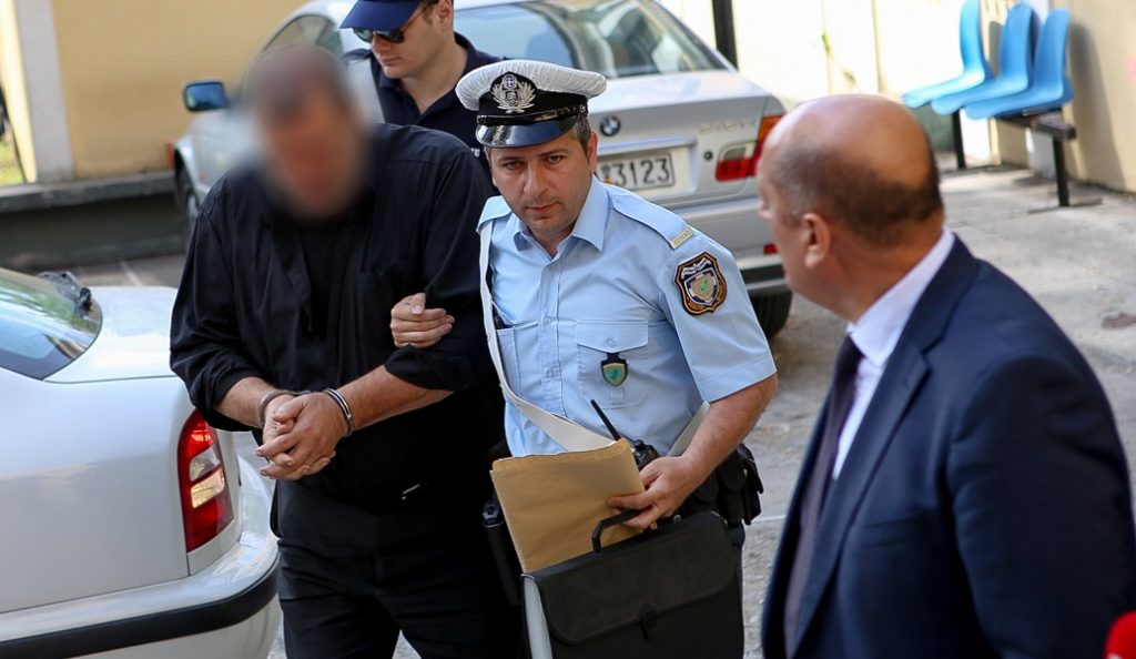 Τροχαίο στον Κηφισό: Στον εισαγγελέα ο οδηγός της νταλίκας που σκόρπισε τον θάνατο (pics)
