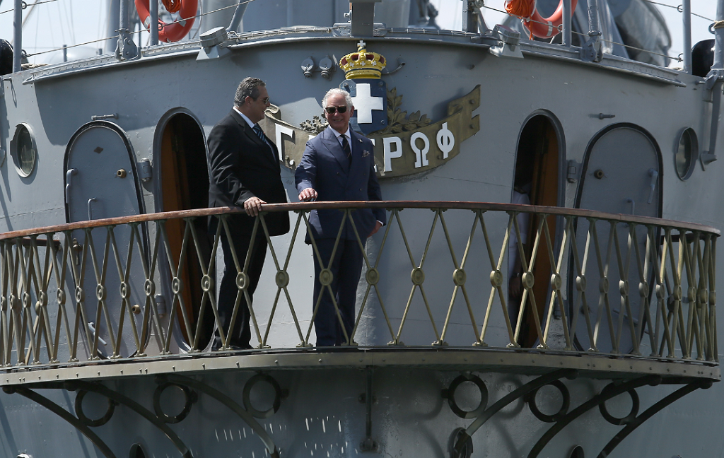 Ο πρίγκιπας Κάρολος πάνω στο θωρηκτό Αβέρωφ (pics)