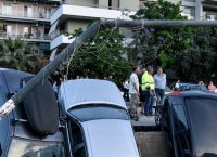 Καλλιθέα: Καθίζηση σε υπαίθριο δημοτικό χώρο παρκαρίσματος (pics)