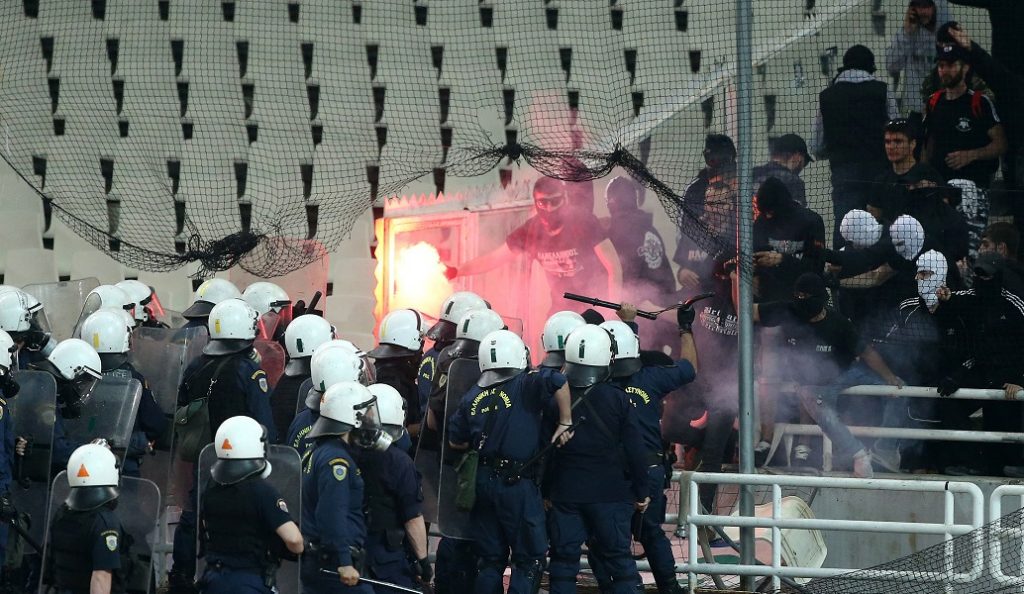 Επεισόδια στο τέλος του τελικού
