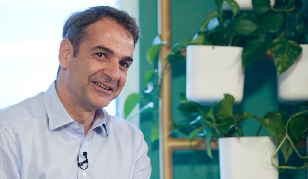 Το ”ατύχημα” του Μητσοτάκη στο Έβρο – Πως ”άρπαξε” την Μαρέβα (pic)