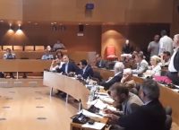 Θεσσαλονίκη: Ένταση και αποχωρήσεις στο δημοτικό συμβούλιο (vid)