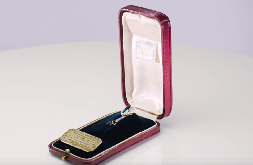 Το πιο ιστορικό διαμάντι στον κόσμο πουλήθηκε (vid)