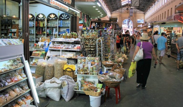 Χανιά: Μέσω των νέων τεχνολογιών παρουσιάζονται στη δημοτική αγορά παραδοσιακά προϊόντα
