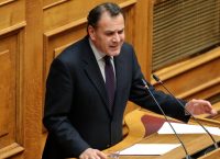 Αιχμές Παναγιωτόπουλου κατά της κυβέρνησης με φόντο την παραίτηση Σακελλαρίου